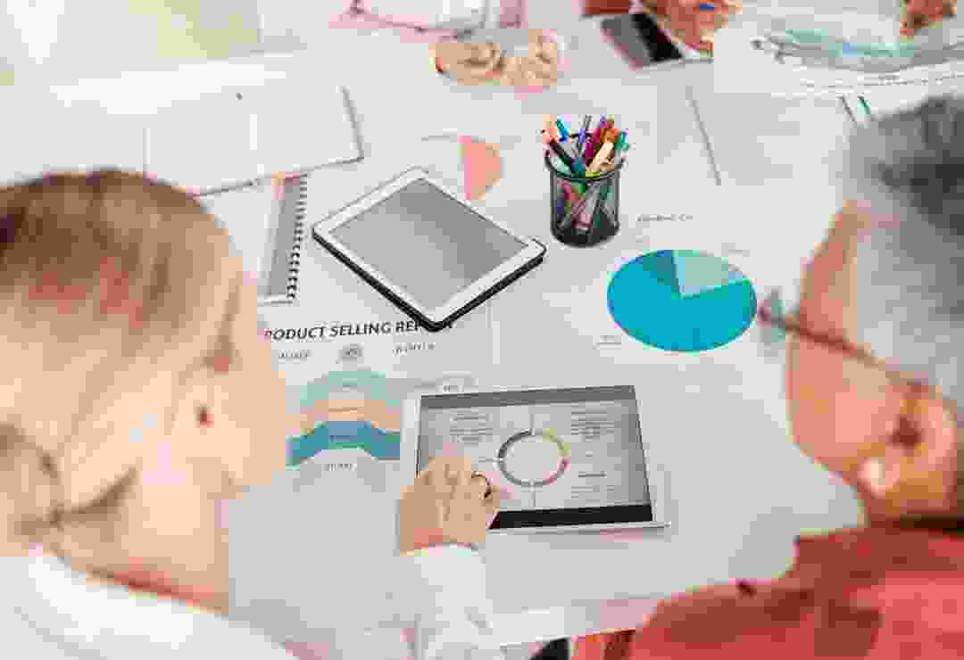 Testimonial-bg-img-02